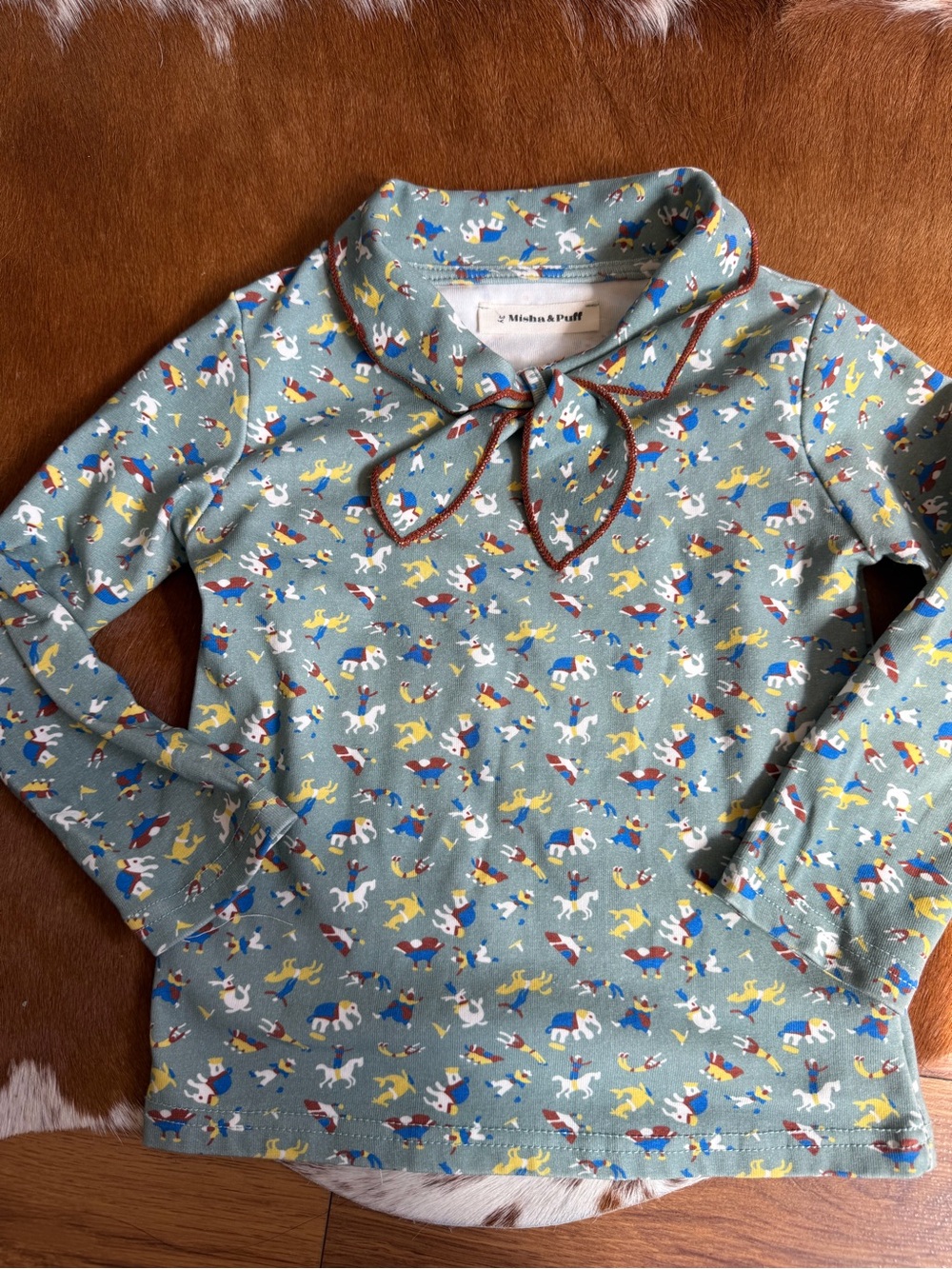 Misha& Puff girls Green Patterned Dress Top  Like NEW
